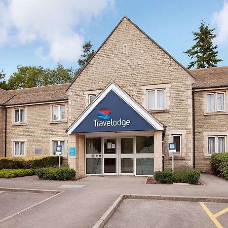 Travelodge Cirencester Buitenkant foto